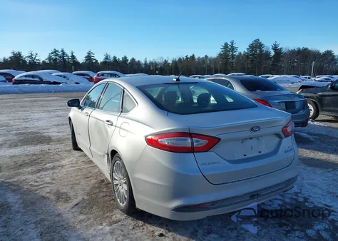 2015 Ford Fusion Hybrid Se from USA, damaged, VIN 3FA6P0LU3FR156021